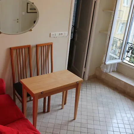 Astoria Apartment *