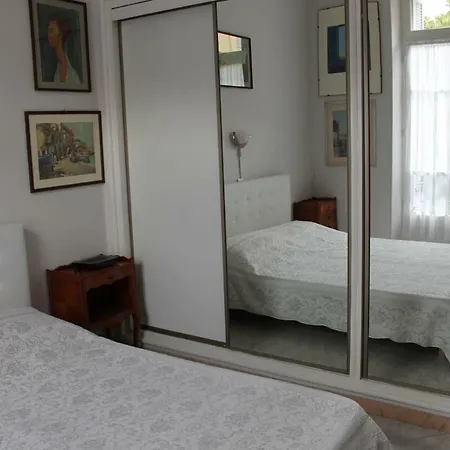 Astoria * Mentone